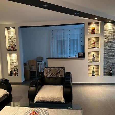Angelikatos Apartment Golubac Bagian luar foto